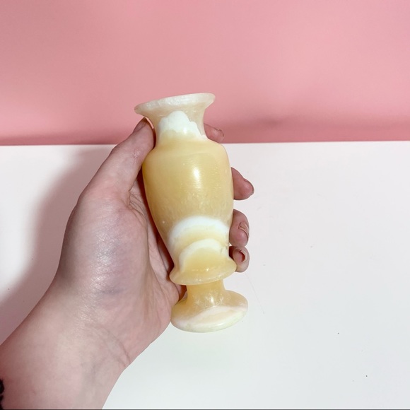 Vintage mini marble vase - Picture 2 of 4